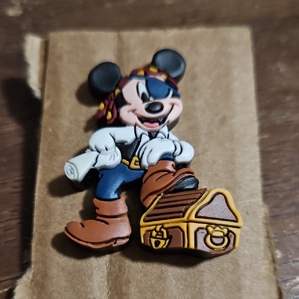 Disney Mickey Mouse Pirates of the Caribbean Mickey Mouse Rubber 2000